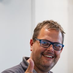 Collega bij Emergo+